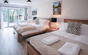 Suite 3 - Sleeping Giant Hotel - Pen Y Cae Inn