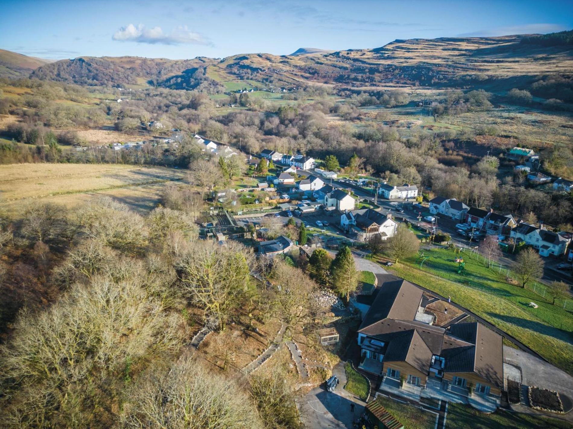 Suite 3 - Sleeping Giant Hotel - Pen Y Cae Inn Brecon Exterior photo